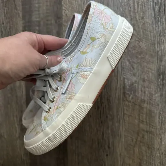 Superga Blue Floral Sneakers Size 5.5 - Picture 2 of 8